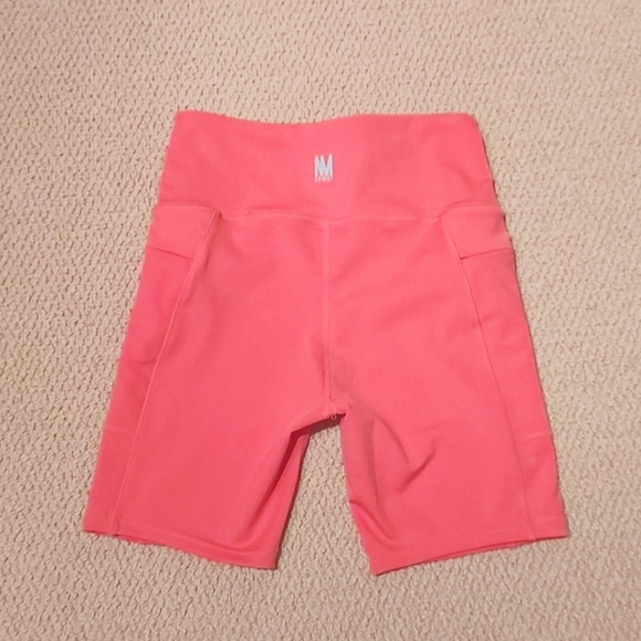 Bike Shorts - Picture 2 of 5